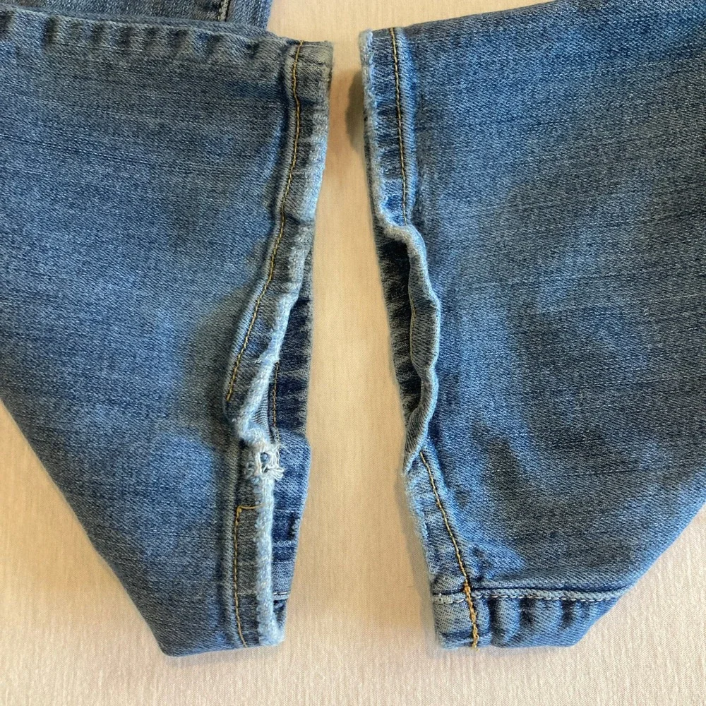 American Eagle Jeans Women 10 (32x28)‎ Favorite Boyfriend Flare Stretch Med Wash